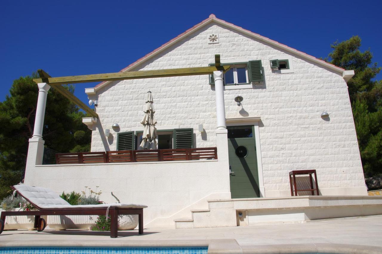 Holiday Home Nevista サマティン エクステリア 写真
