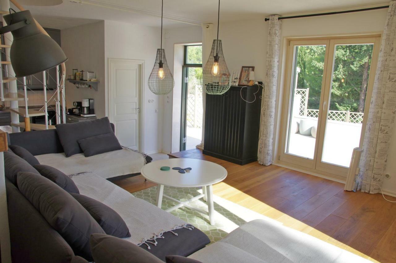 Holiday Home Nevista サマティン エクステリア 写真